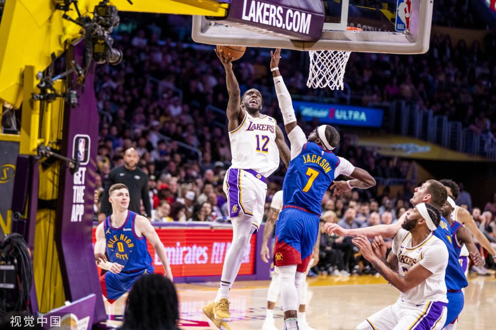 人生充满了 人生充满了