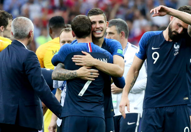 在现代足球 在现代足球